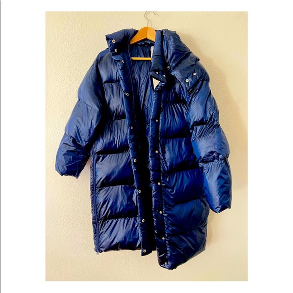 Fabletics Jackets & Blazers - Doesn’t fit and can’t return it. Hoping to find a new home!